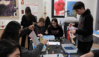 Sanat, Bilim ve Tarih Ebru Atölyesinde Buluştu