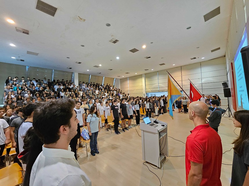 İlk Ders Zili Çaldı