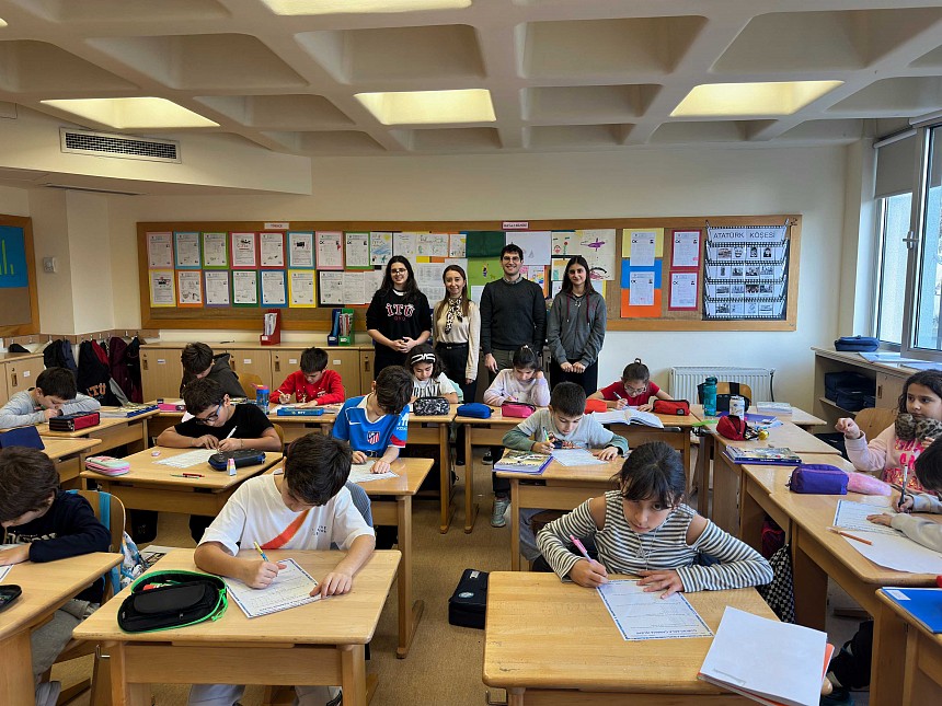 Öğrencilerimiz Proje Yarışması Kapsamında 3. Sınıf Öğrencileri Matematik Çalışması Yaptı