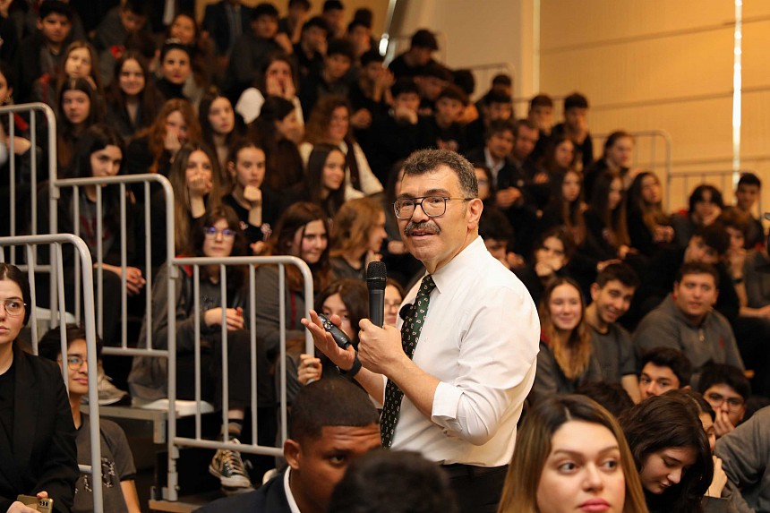 İTÜ Rektörü Prof. Dr. Hasan Mandal Öğrencilerimiz ile Biraraya Geldi 