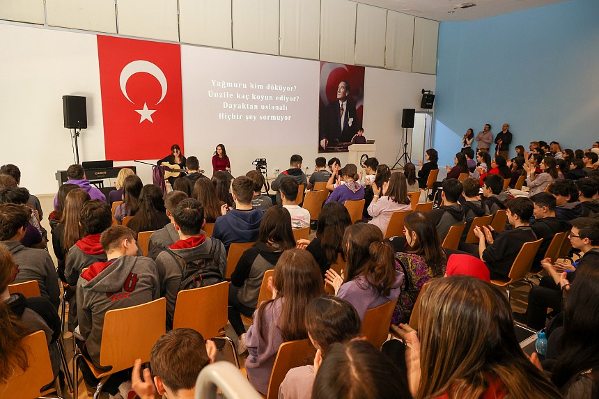 Öğrencilerimizden 8 Mart Farkındalık Çalışmaları